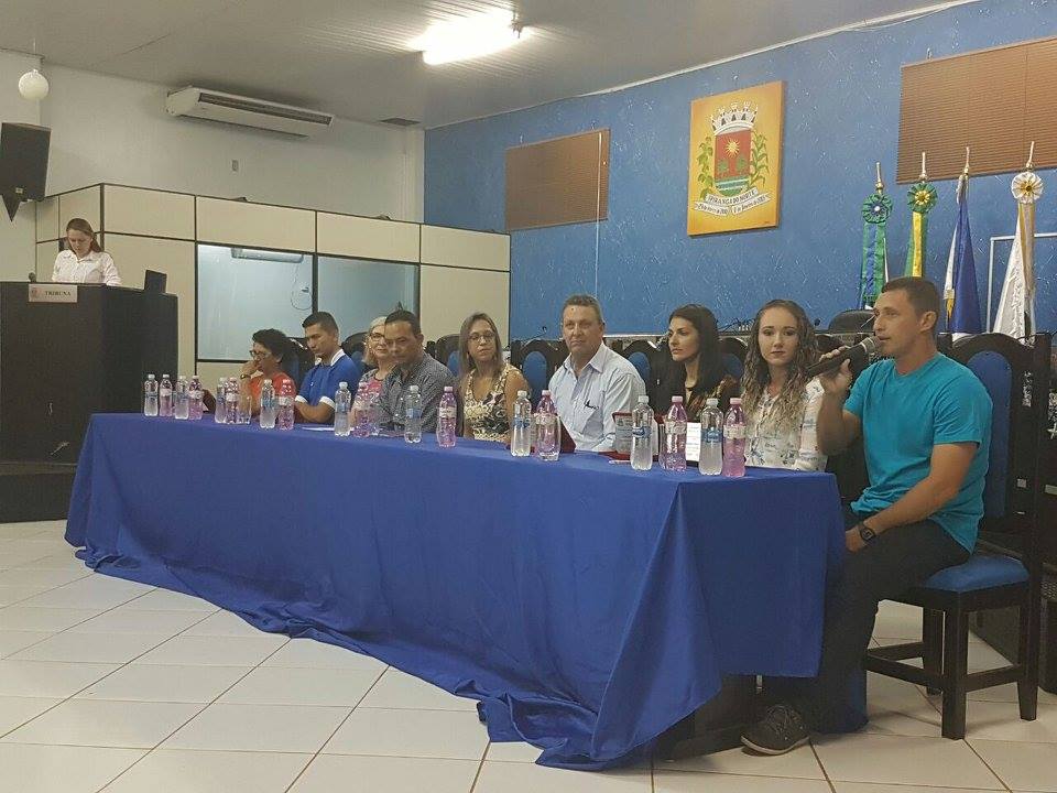 15492386_1987136068179957_932579274481286280_n (1).jpg