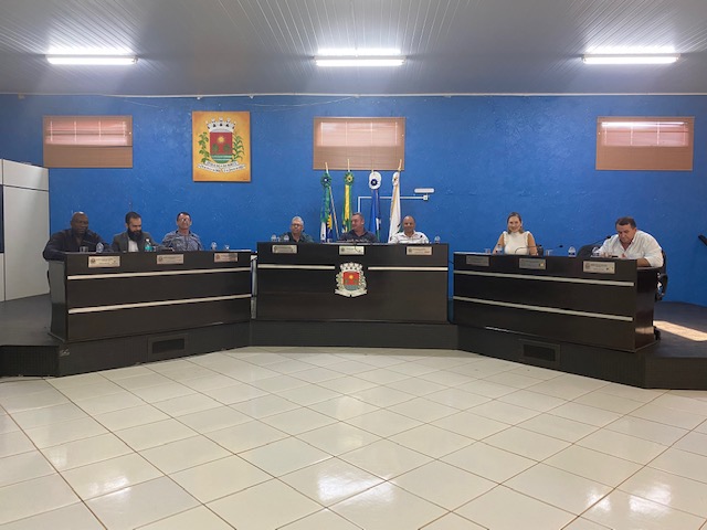 CÂMARA REALIZA SESSÃO EXTRAORDINÁRIA E APROVA LDO 2023