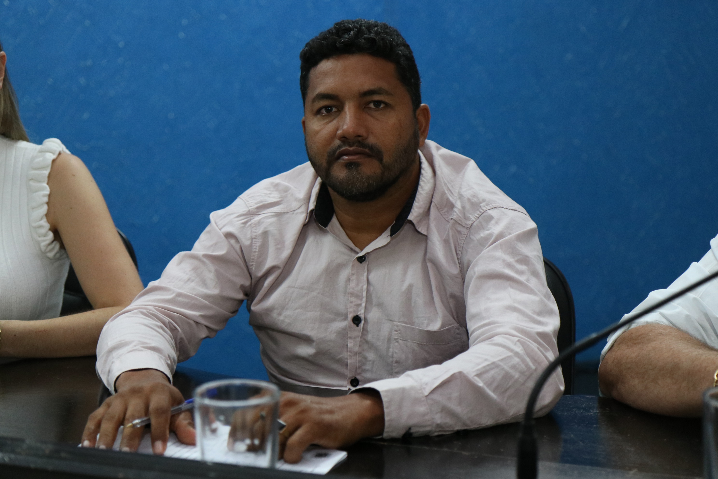  Celso da Tupi pede melhorias na iluminação das Ruas das Margaridas e Rosas 