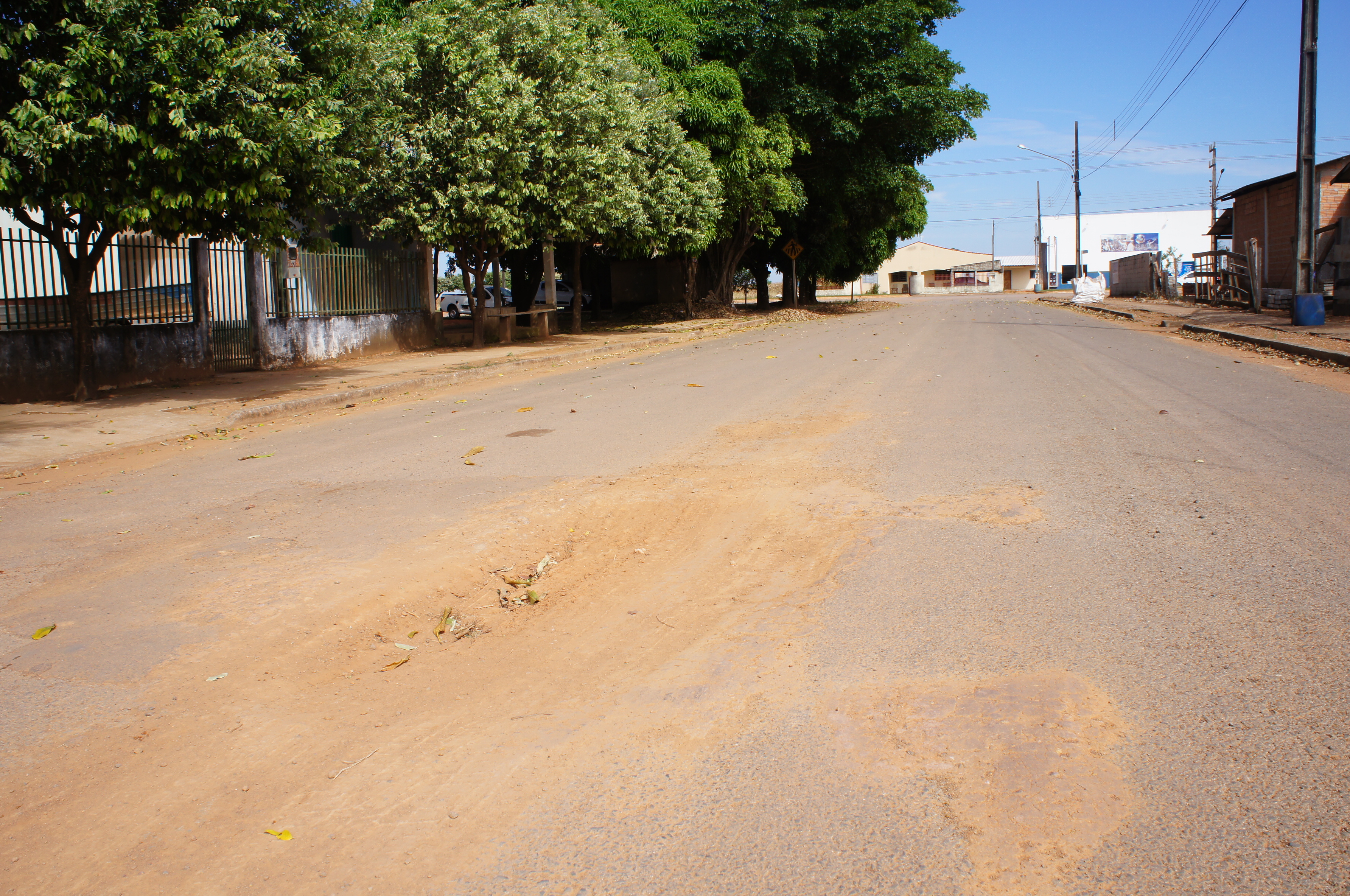 Cleonaldo França reclama novamente de danos causados pelo SAAE nas calçadas residenciais e ruas 