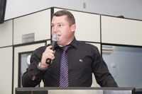 Eluir Cavassin cobra a construção de meio-fio no Bairro dos Pássaros e a manutenção de estradas vicinais