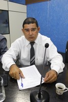 Fabiano cobra a criação da Lei de Municipalização do Trânsito de Ipiranga do Norte