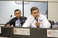 Fabiano do Povo cobra a realização de pintura de faixa de pedestres na cidade