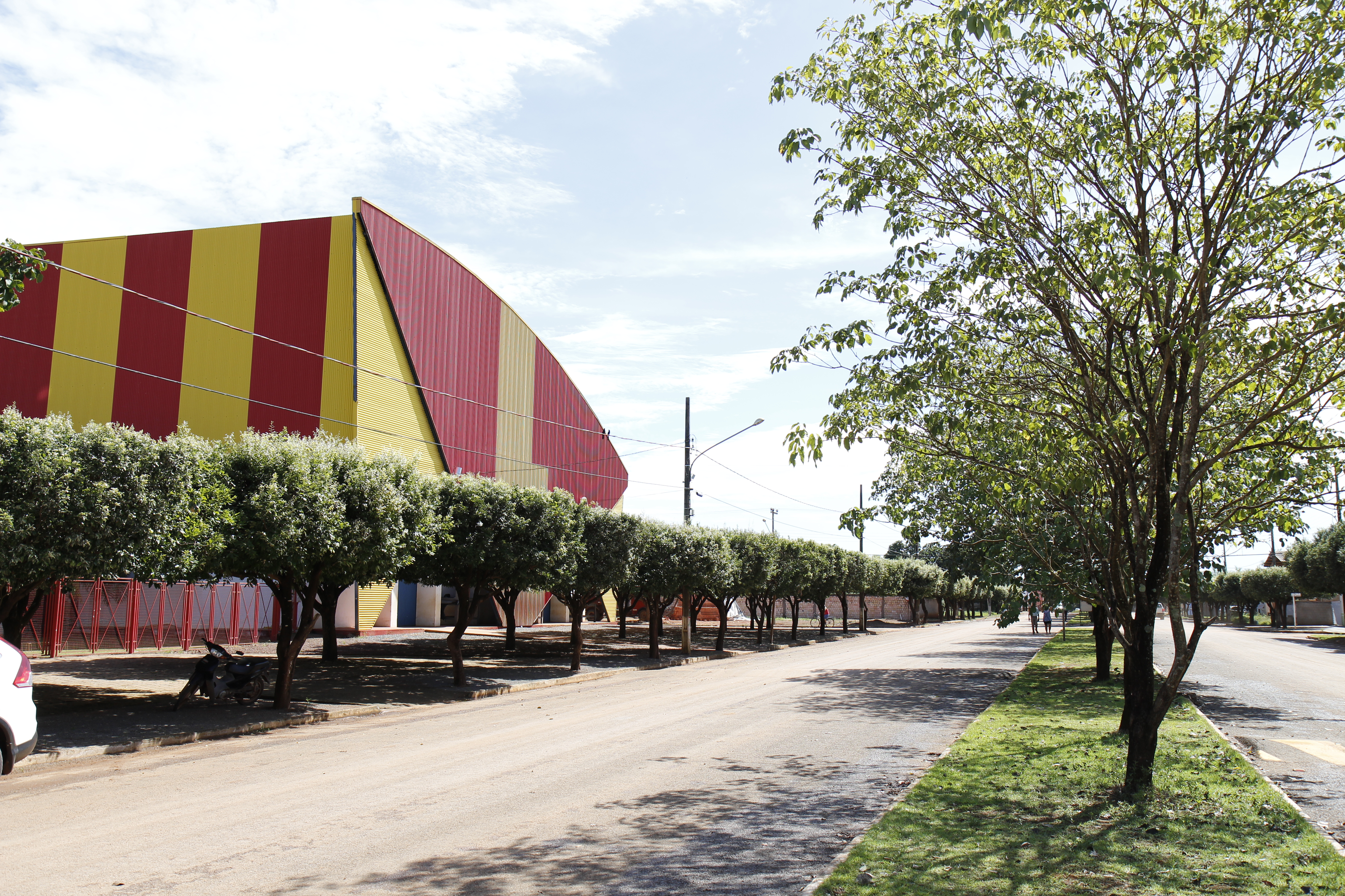 Junior Federice sugere a construção de faixas de pedestres elevadas em frente das escolas
