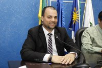 Marcos Vargas pede a instalação de portão eletrônico para a Escola Nossa Senhora Aparecida