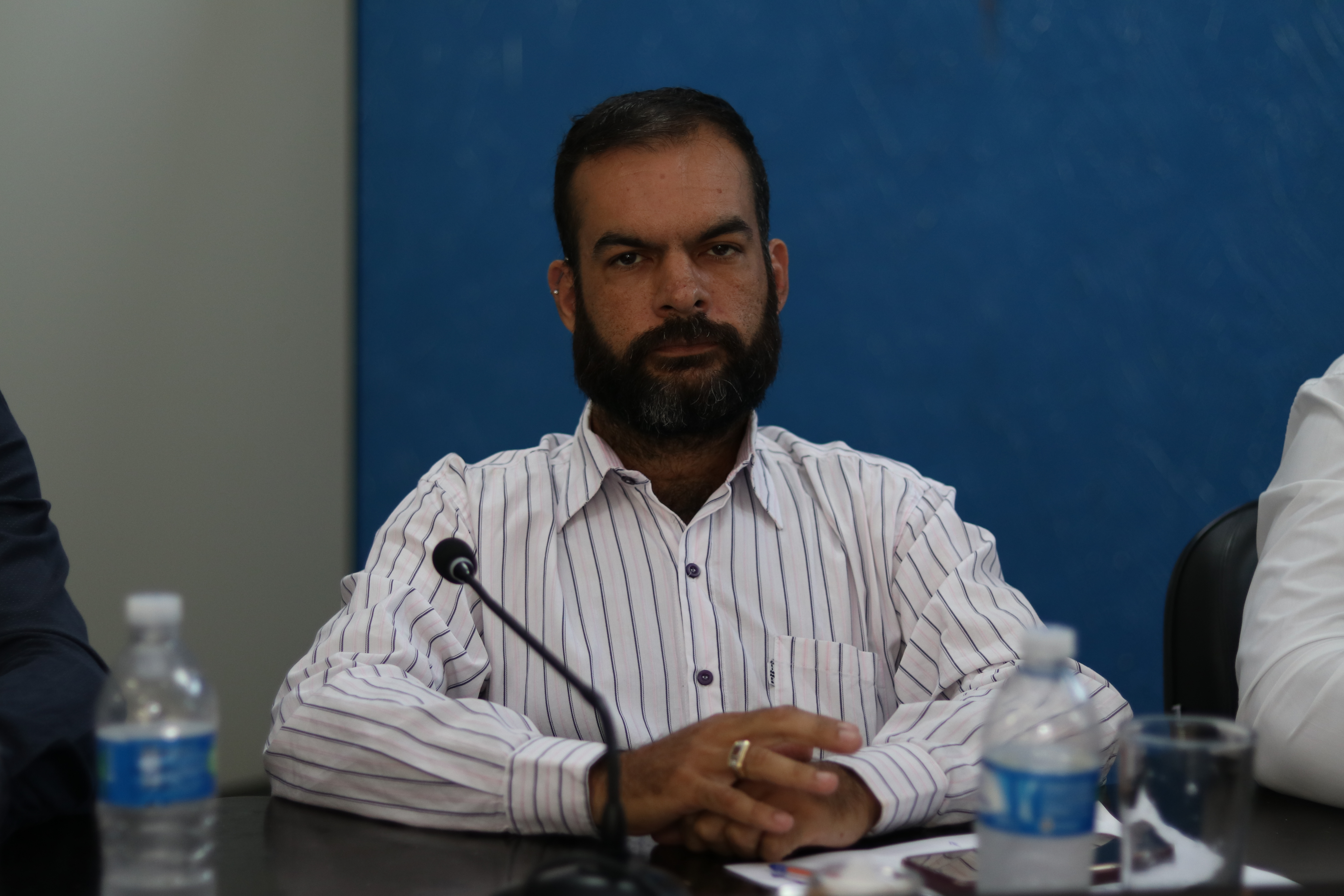 Neto da Farmácia propõe identificação de animais domésticos em circulação nas ruas de Ipiranga do Norte