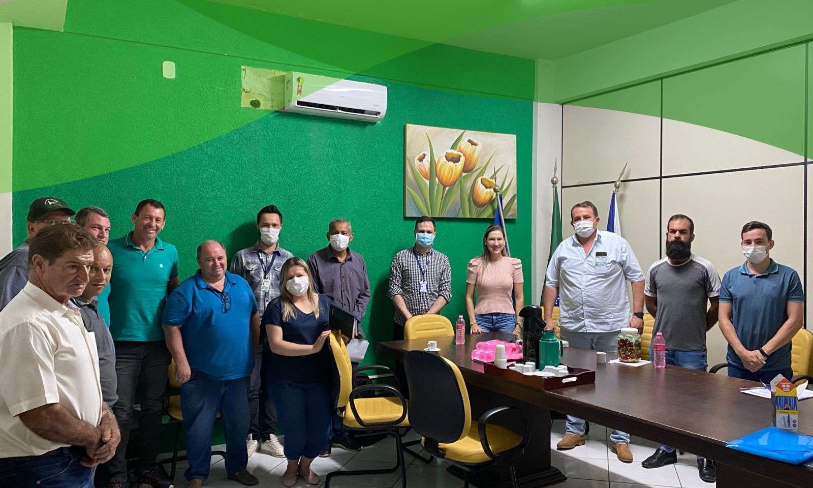 REUNIÃO ENTRE VEREADORES E PODER LEGISLATIVO COM REPRESENTANTES DO IBGE SOBRE PLANEJAMENTO DE AÇÕES DO LEVANTAMENTO DO CENSO 2022 DO MUNICIPIO