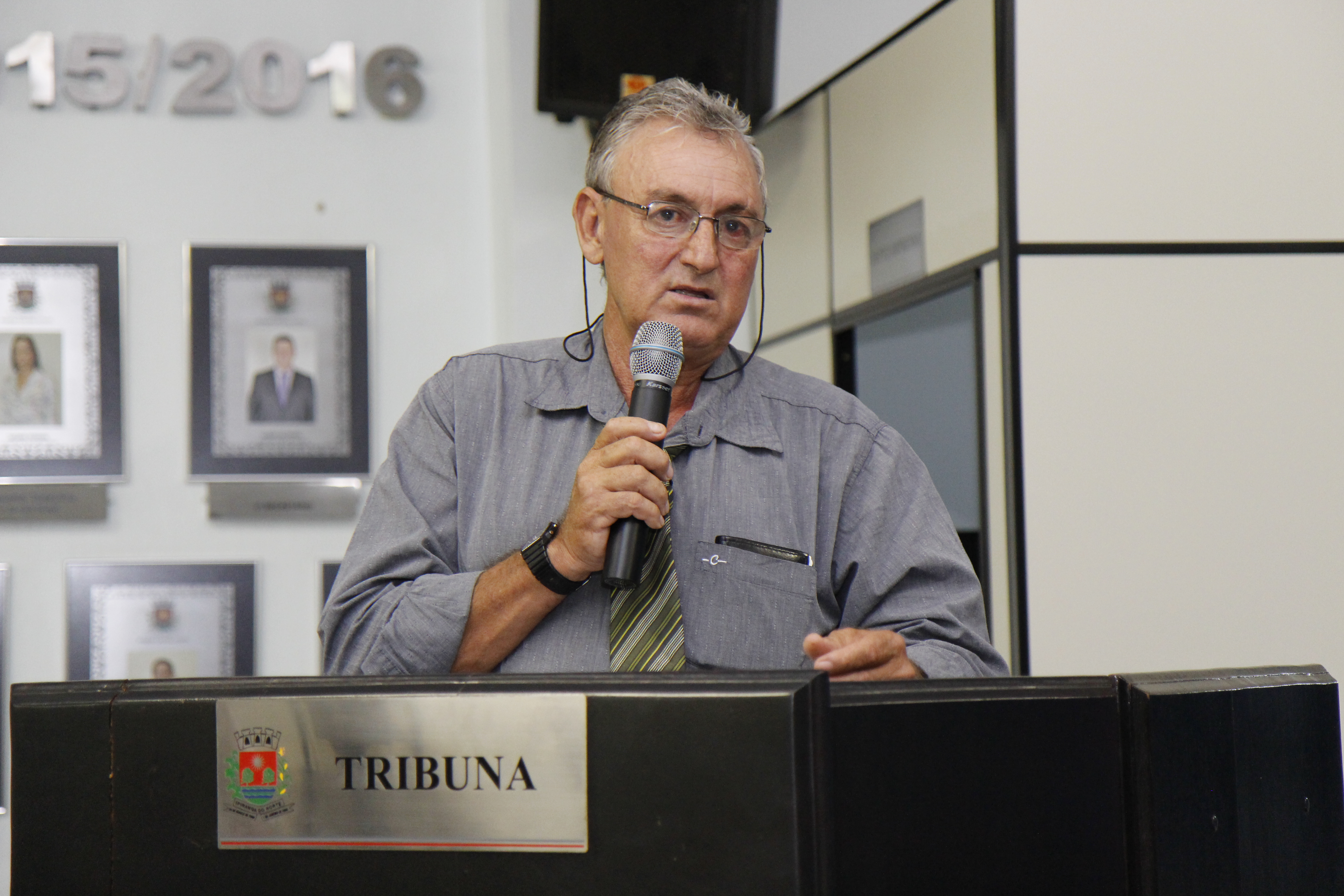 Strada aponta necessidade de reforma de parquinho infantil 