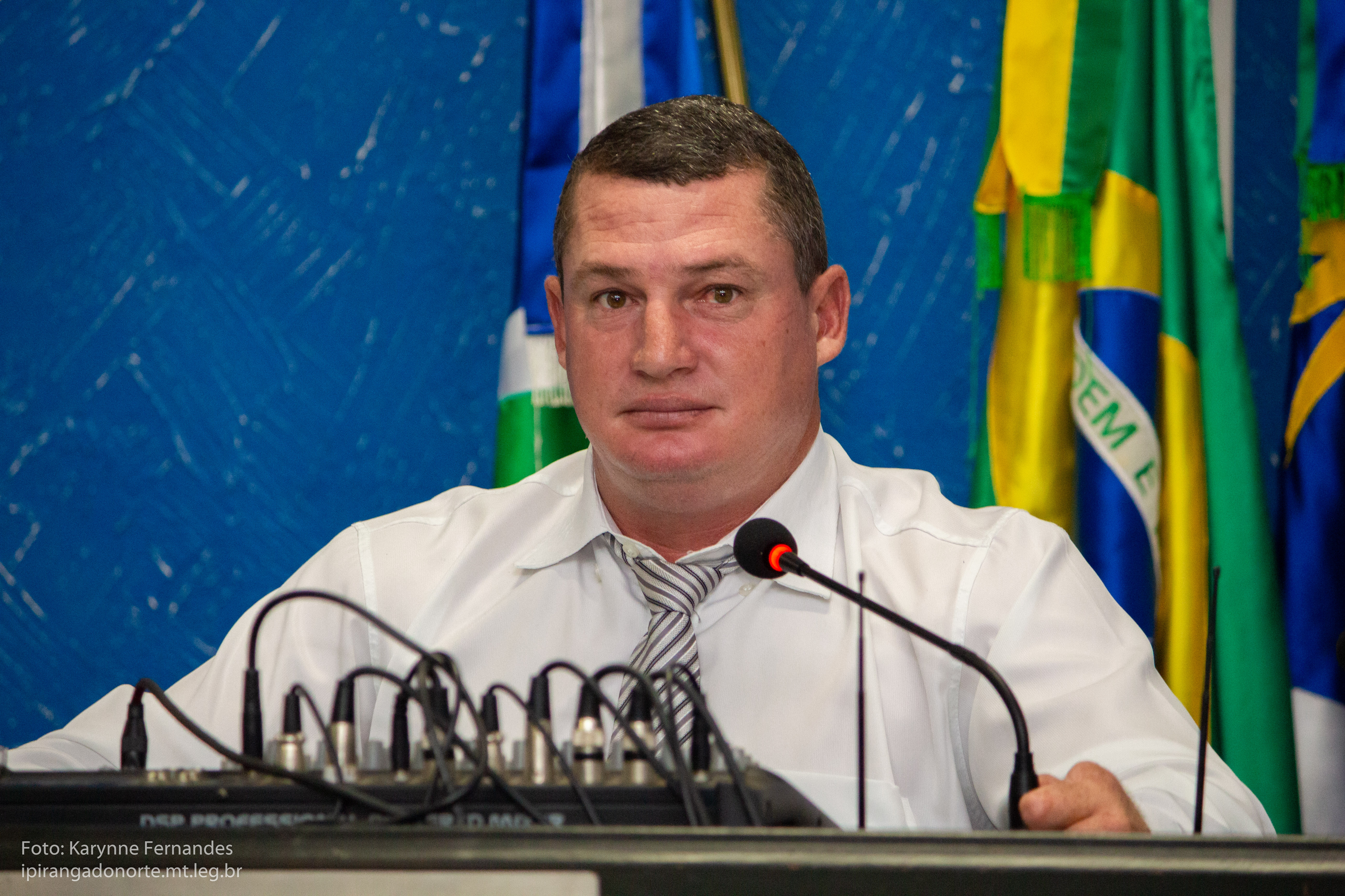 Vereador Eluir Cavasin faz indicação referente a necessidade de instalar grades de proteção e prevenção nas bocas dos bueiros