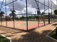 Vereador Fabiano do povo faz indicação para realizar reforma nos banheiros e nas quadras poliesportivas da praça Ilberto Effting